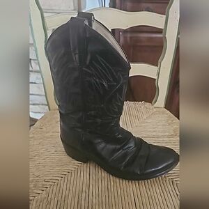 Ladies Old West Black Heeled Boots Classic Western Style